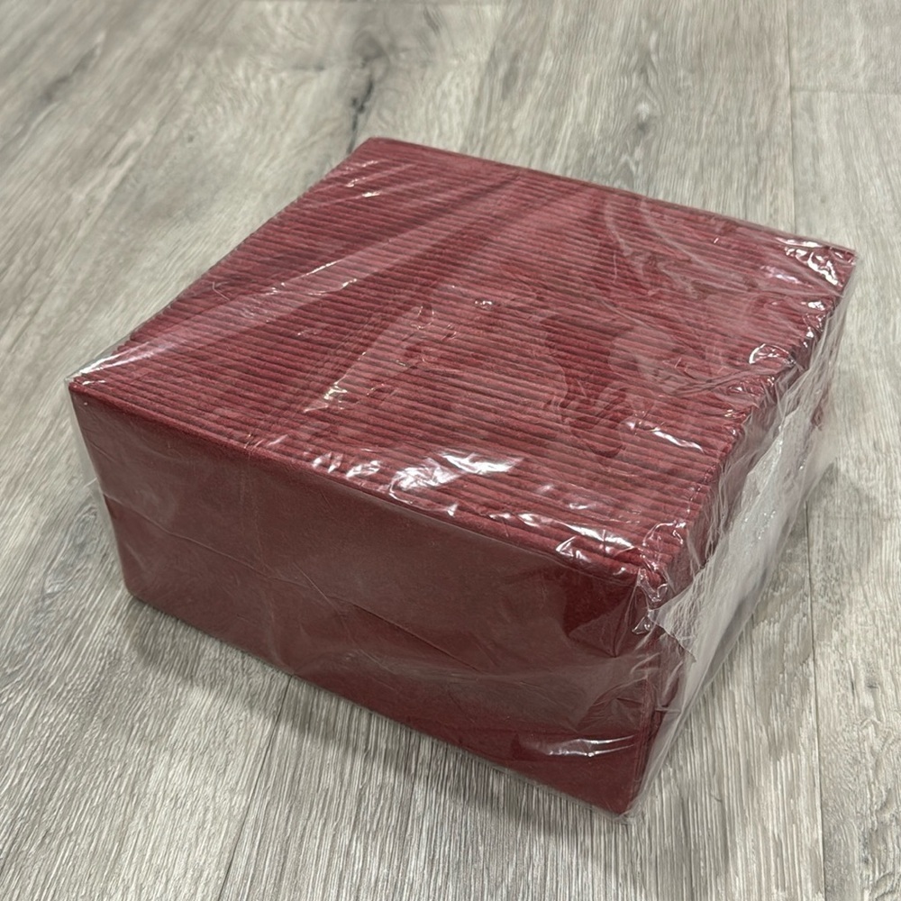 50 Burgundy Wine Colored Paper Linen Dinner Napkins Folded Disposable NEW - Picture 2 of 8